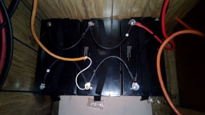 3 100 Amp/hour batteries wired in parallel for 600 watt solar system