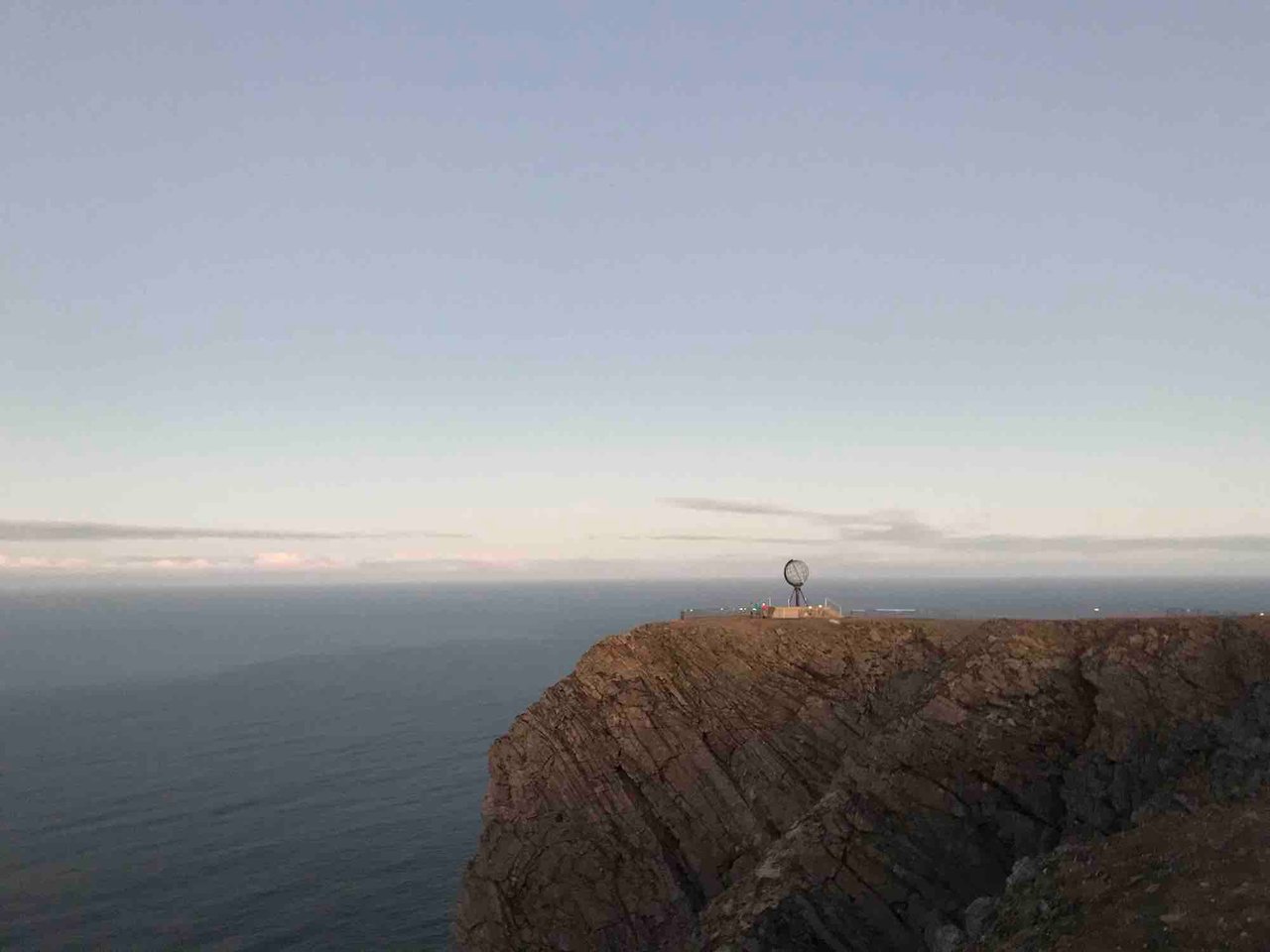 reise_zum_Nordkapp_und_zurück_rebeccaontheroof_Nordkap_Felsen