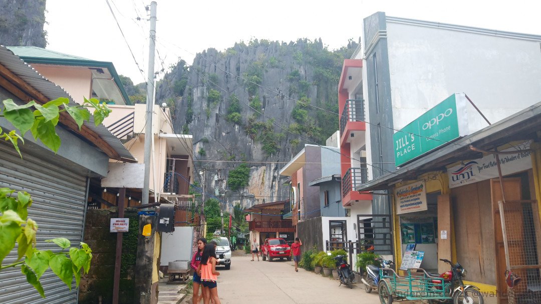 El Nido Town with Limestone formations in the backdrop