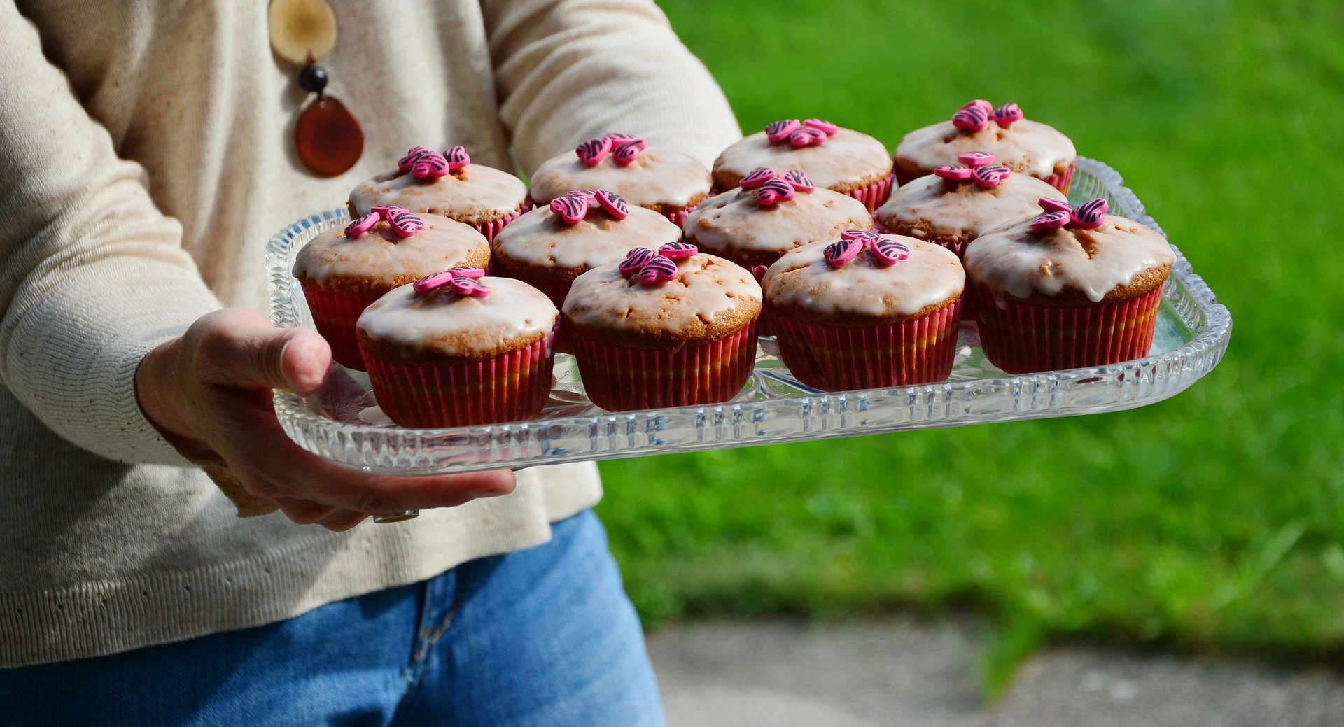 muffins-2652012_1920.jpg