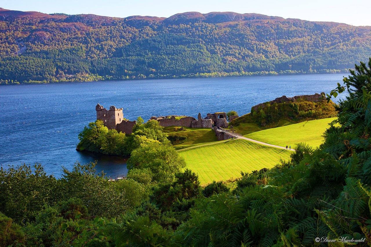 Urquhart Castle.jpg