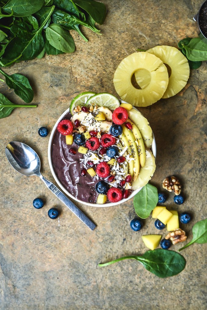 Acai Mango Detox Smoothie Bowls (7).jpg