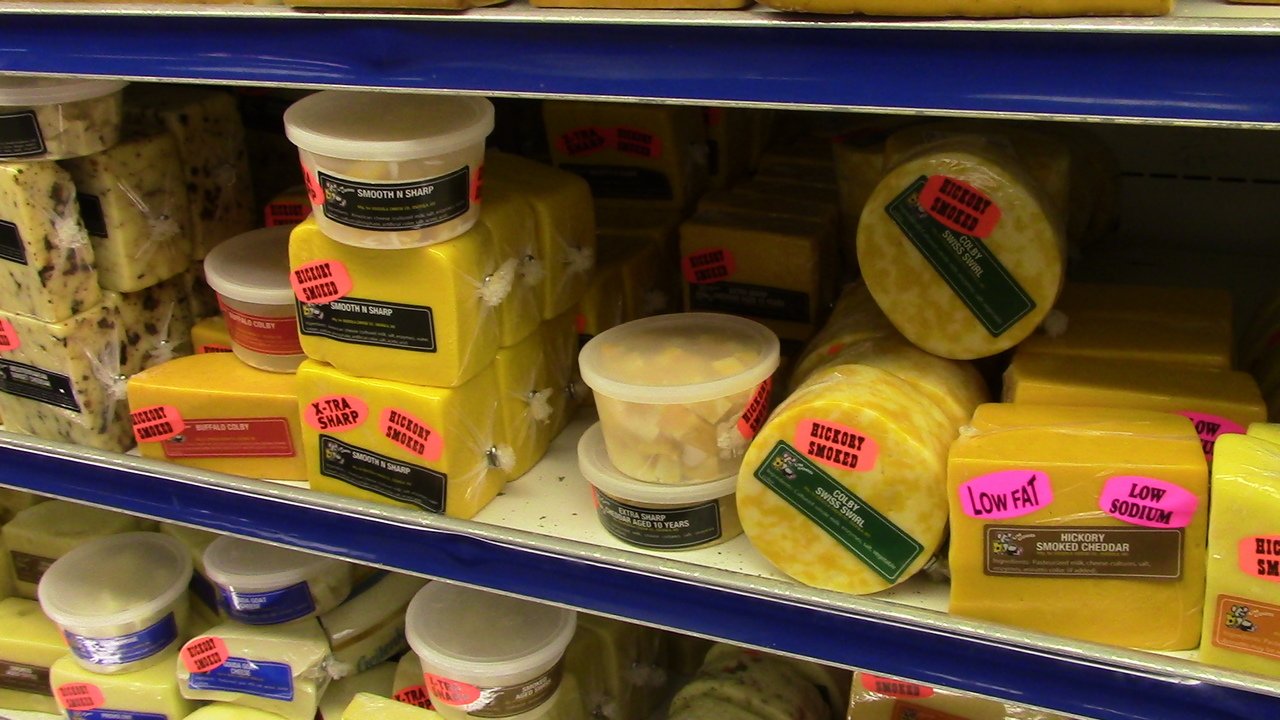 PAPA TRAVELS THE OSCEOLA CHEESE COMPANY — Steemit