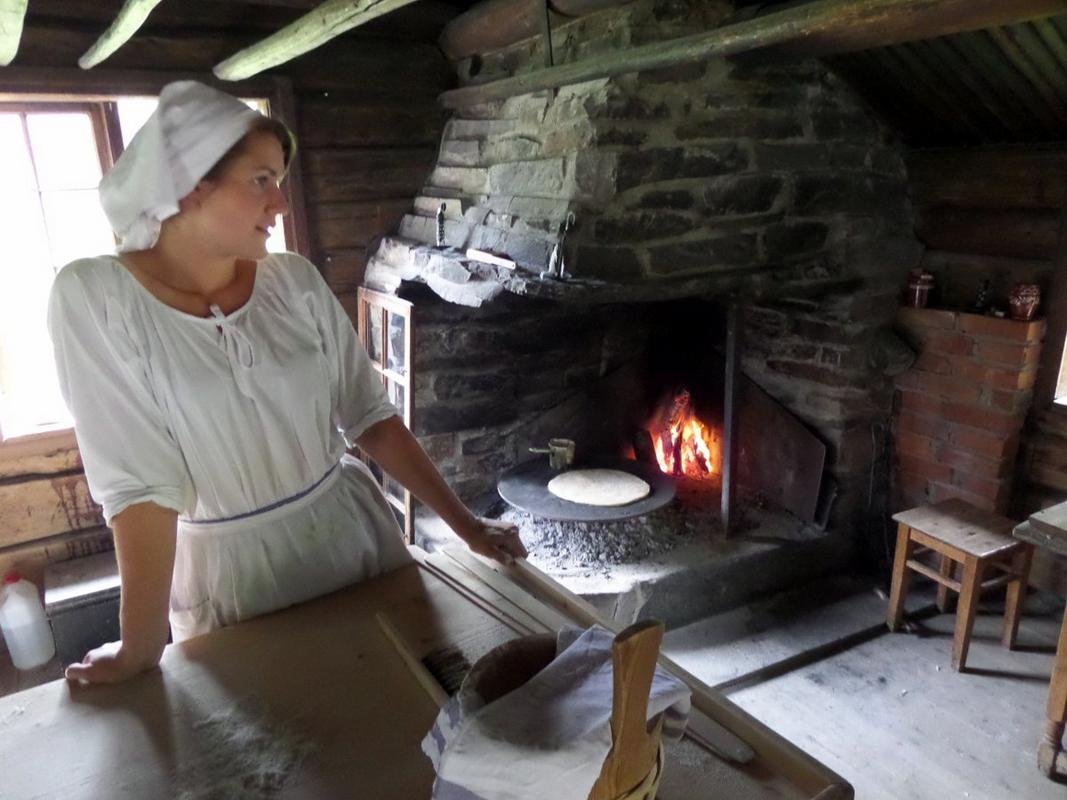 Griddle bread making