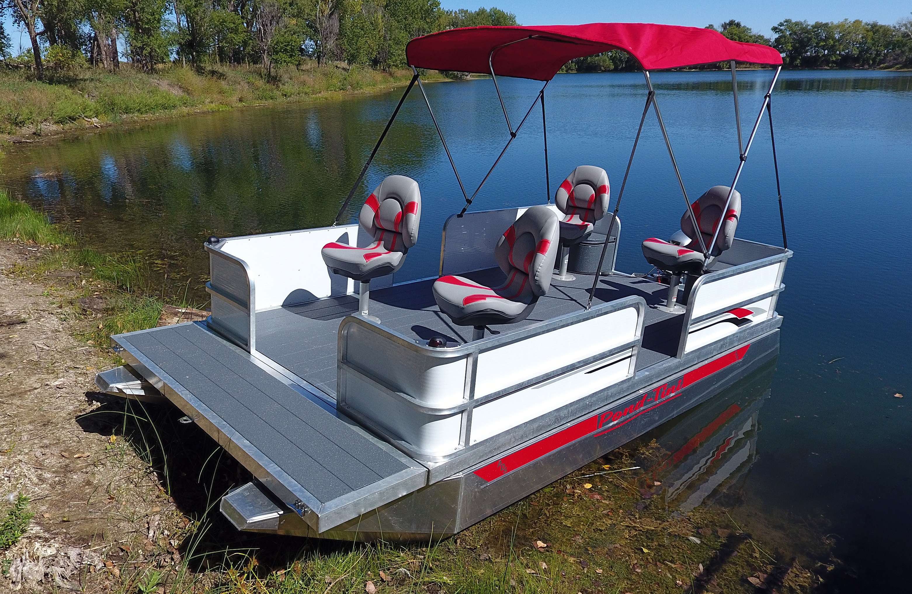 Pond Tini - Electric Pontoon Boat thats extremely customizable | Steemhunt