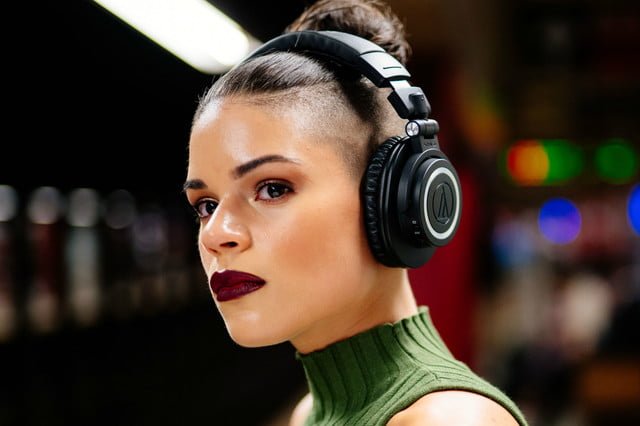 audio-technica-m50xbt-side-640x640.jpg