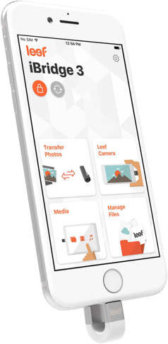 leef-i-bridge-3-silver-with-silver-i-phone-1 (1).png