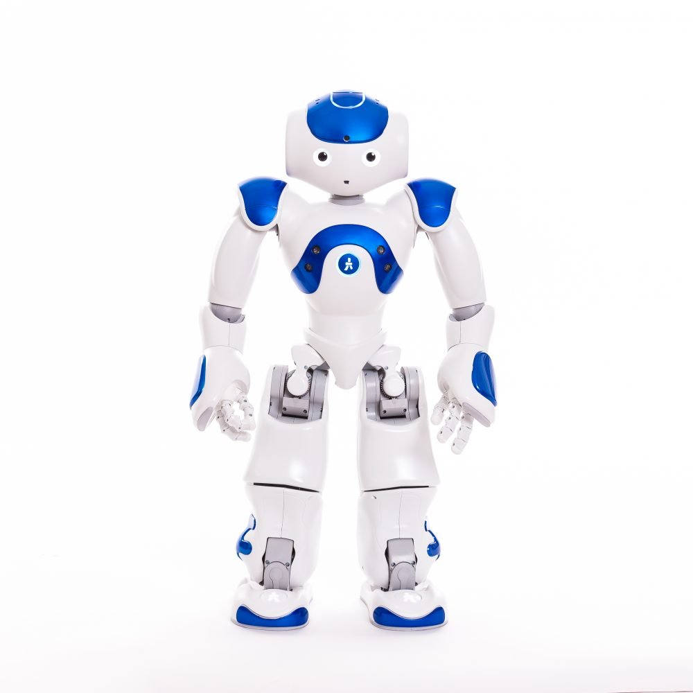 1-Robot-Elias2-e1529673968370.jpg