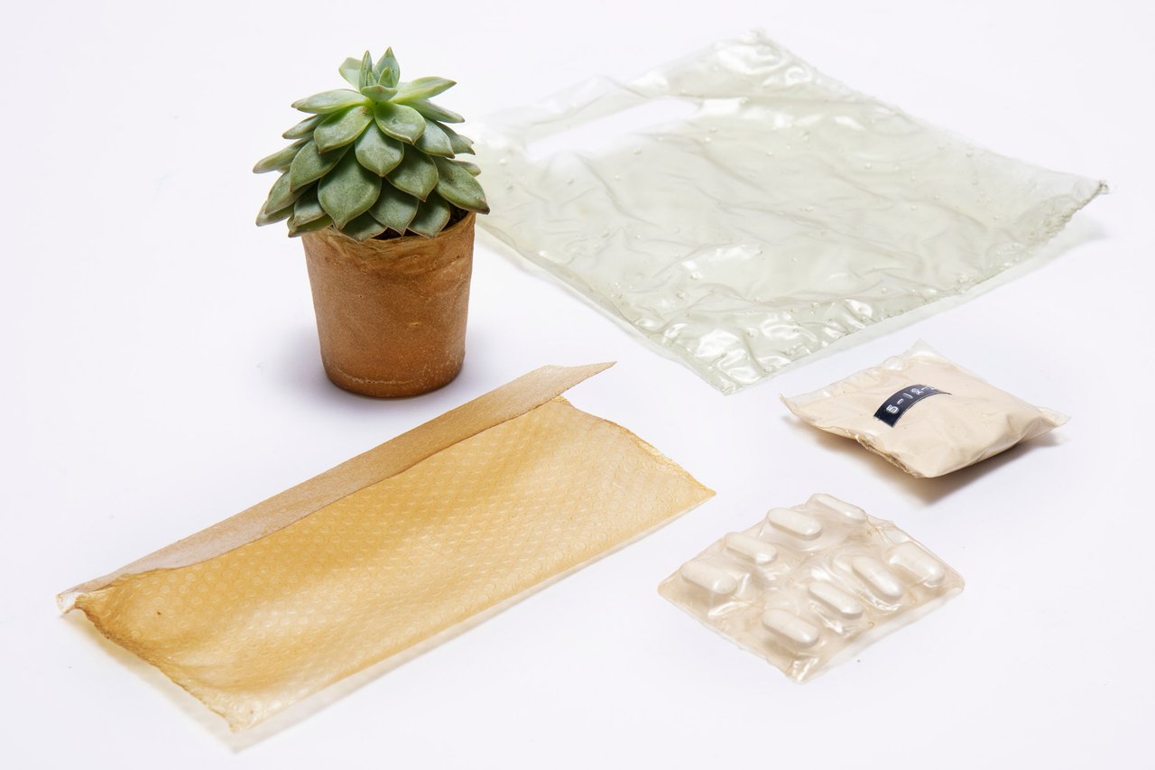 shellworks-lobster-bioplastic-design_dezeen_2364_col_0.jpg