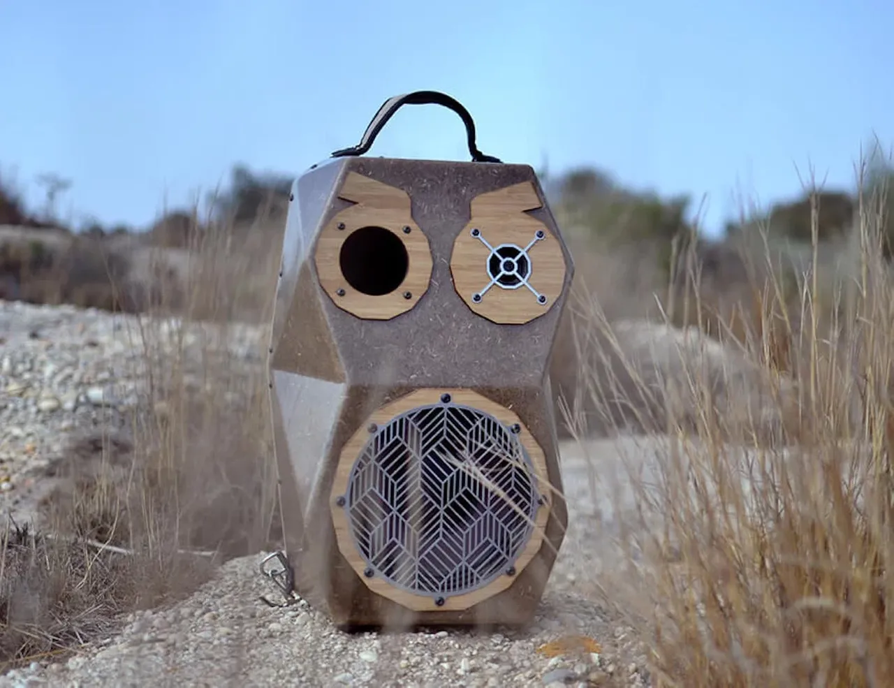 VOODOO-BOOMBOX-High-Fidelity-Loudspeaker-01.jpg