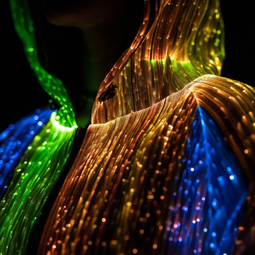 jacke_detail1_web-500x500.jpg
