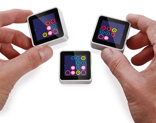 Sifteo-Gaming-Cubes.jpg
