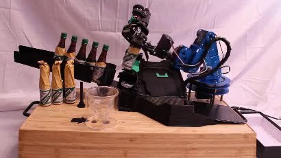 Desktop-Bartender-Robot-2.mp4