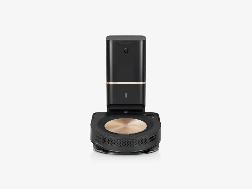 Gear-Inline-Roomba-s9-with-Clean-Base_Front-Standing-Hero.jpg