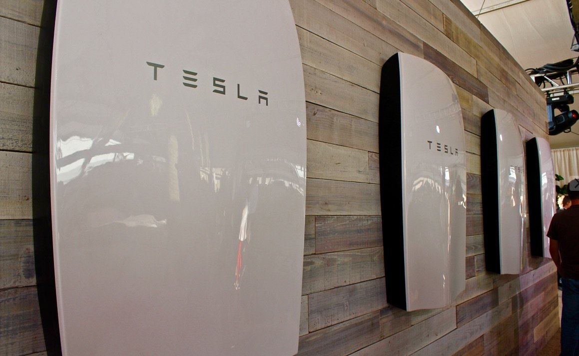 Tesla Power Wall 2.jpg