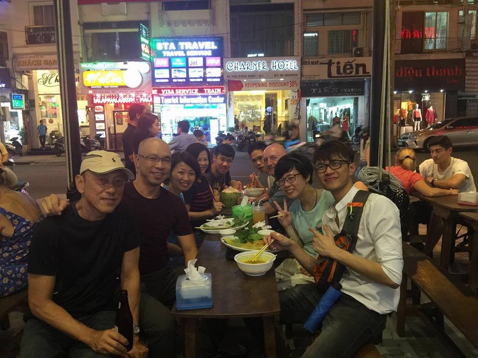 Image may contain: 11 people, including Vincent Lim and Seany Tan