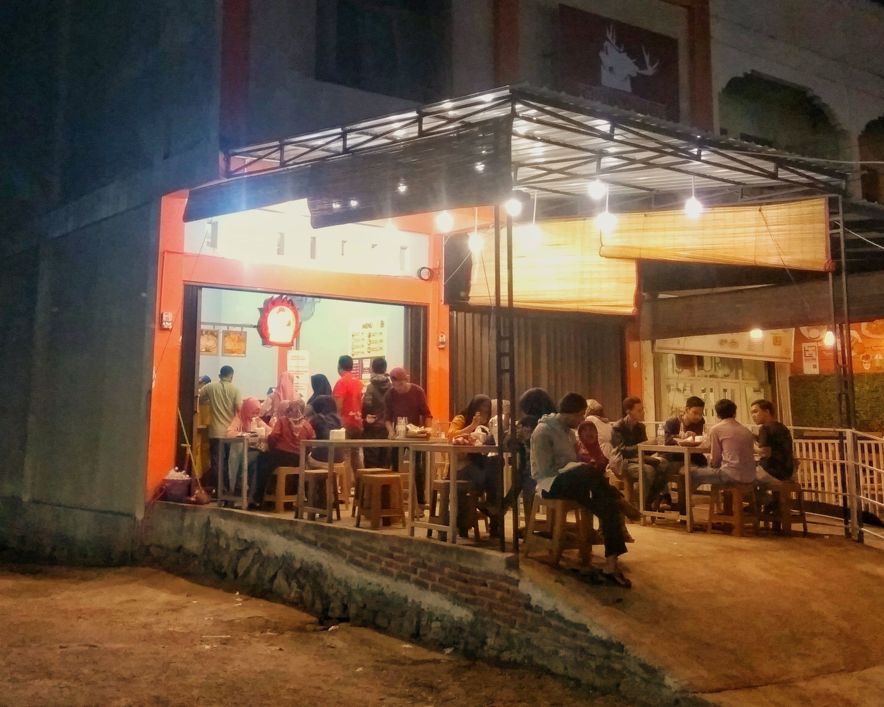 "Ayam geprek bensu" Kuliner yang sedang hits di Banda Aceh | HGculinary #2