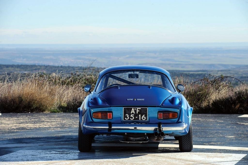 Alpine-a110-1600s-arriere.jpg