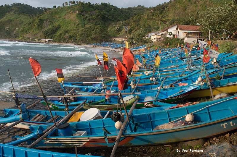 Pantai MEnganti.jpg