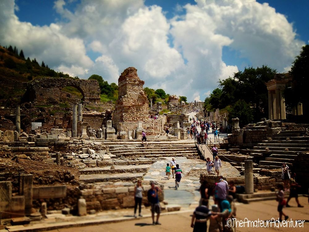 Ephesus Ruins 6.jpg