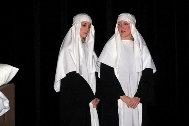 nuns.jpg