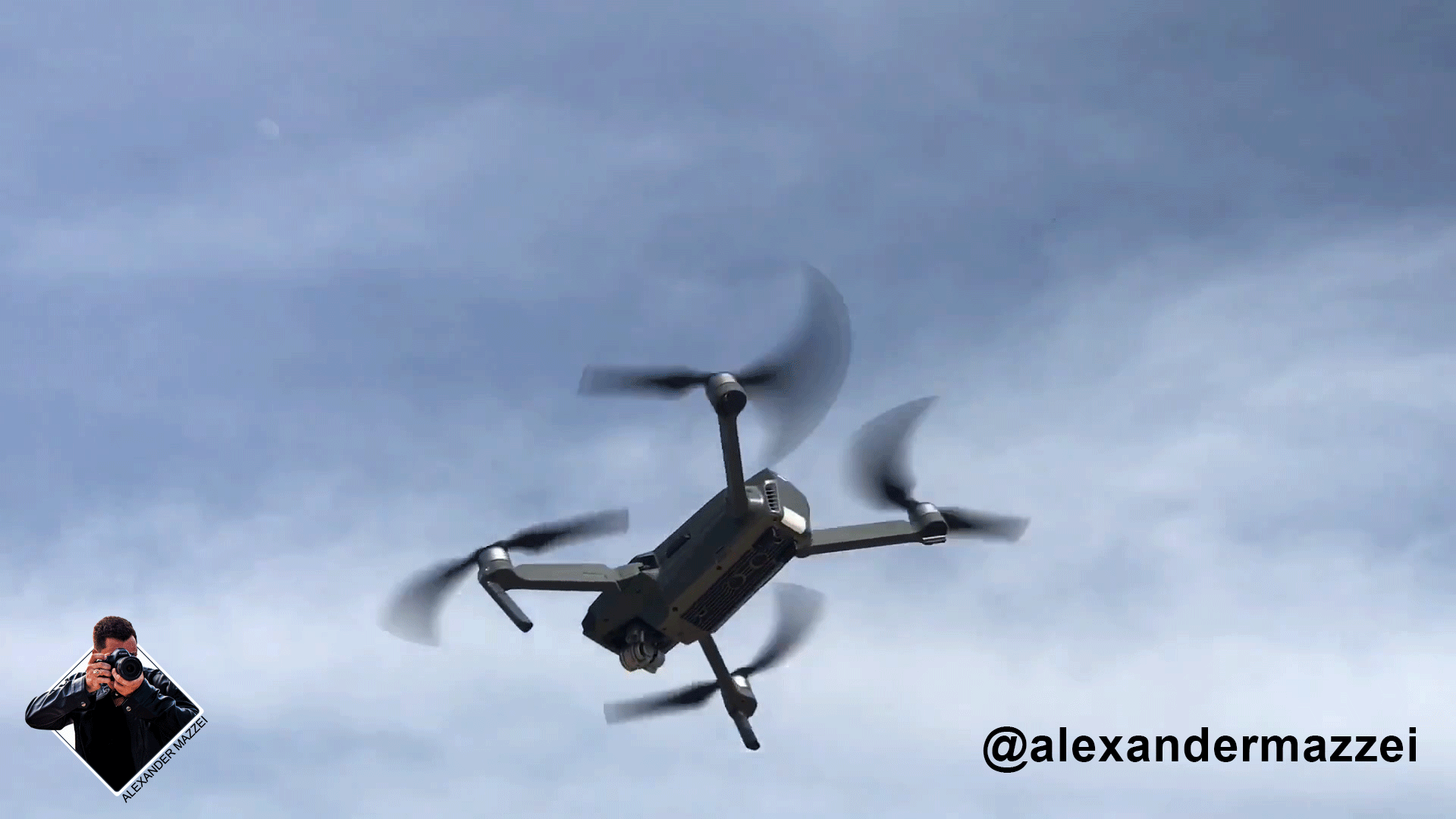 alexandermazzei-mavic-drone.gif