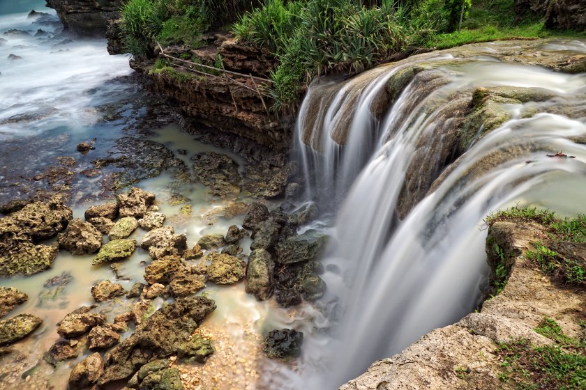 Pantai-Jogan-Yogyakarta.jpg