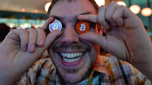 Different Ways To Earn Bitcoins - 