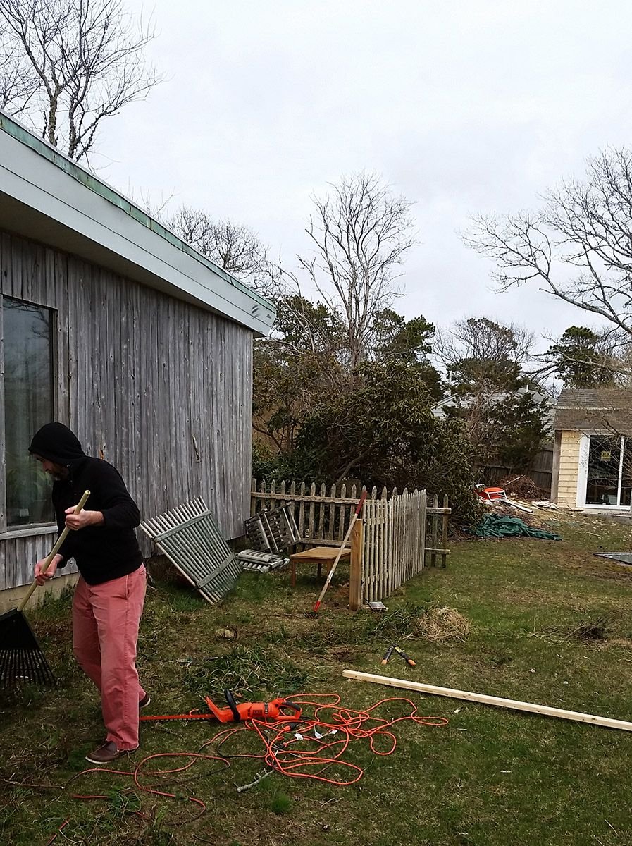 april18garden1.jpg