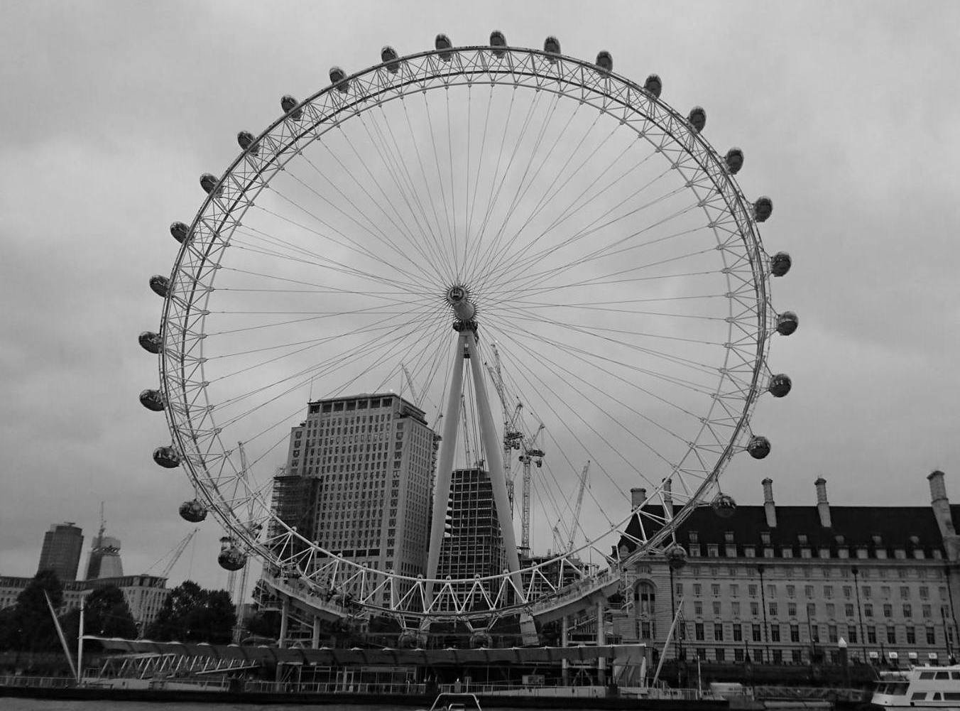 london eye from my lens.jpg