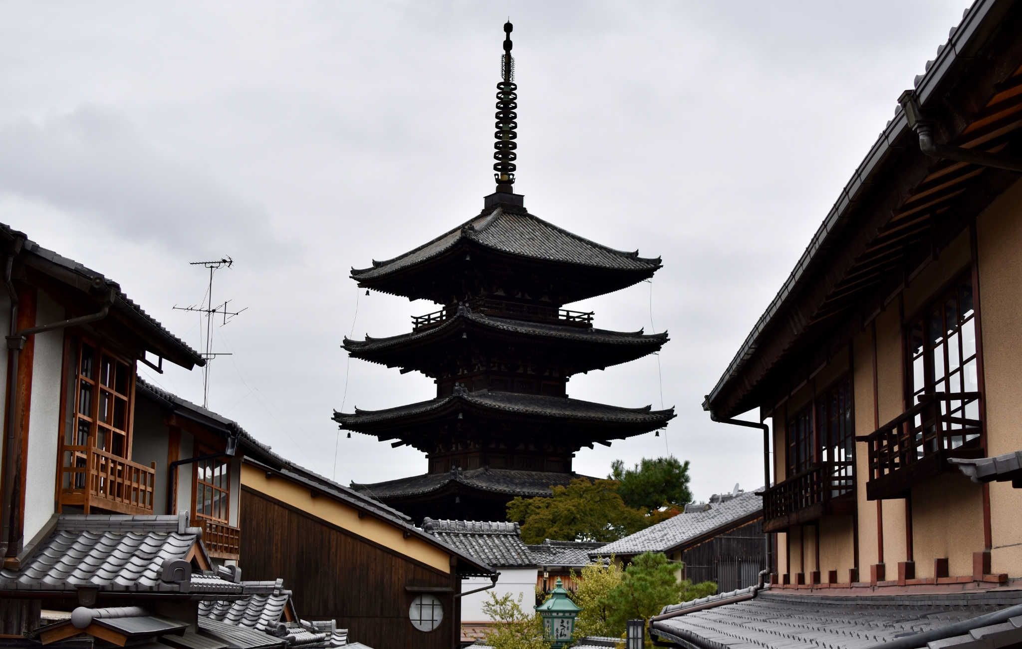 kyoto-ninenzaka-3.jpg