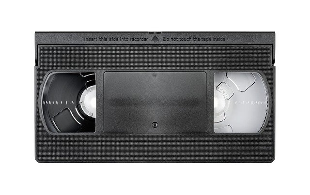 cassette-2153538_640.jpg