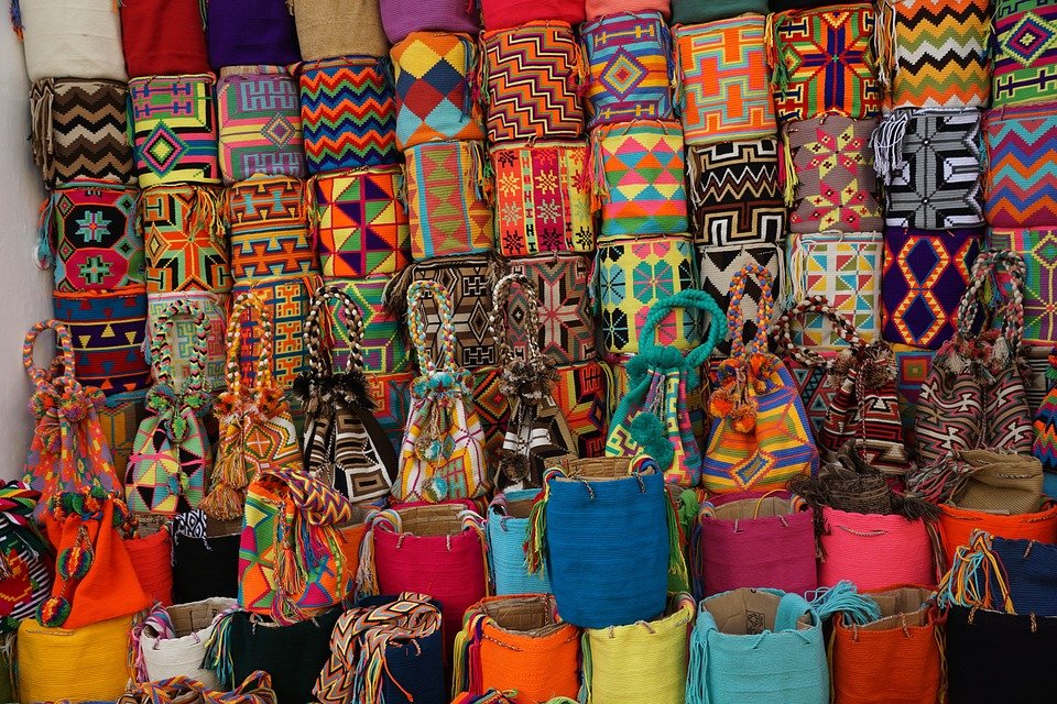 bags-market-pixabay.jpg