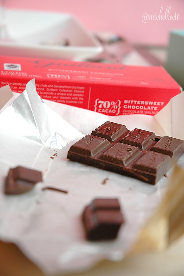 michellectv_choccust10.jpg