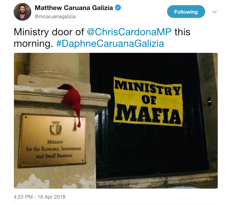 Matthew Caruana Galizia on Twitter Ministry door of ChrisCardonaMP this morning. DaphneCaruanaGalizia… .png