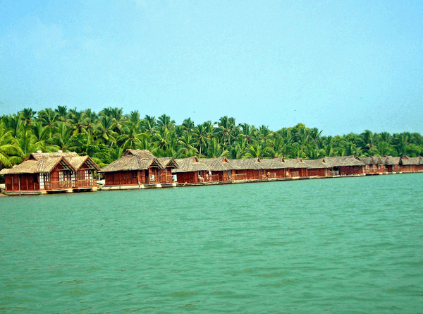 poovar-island-resort.gif