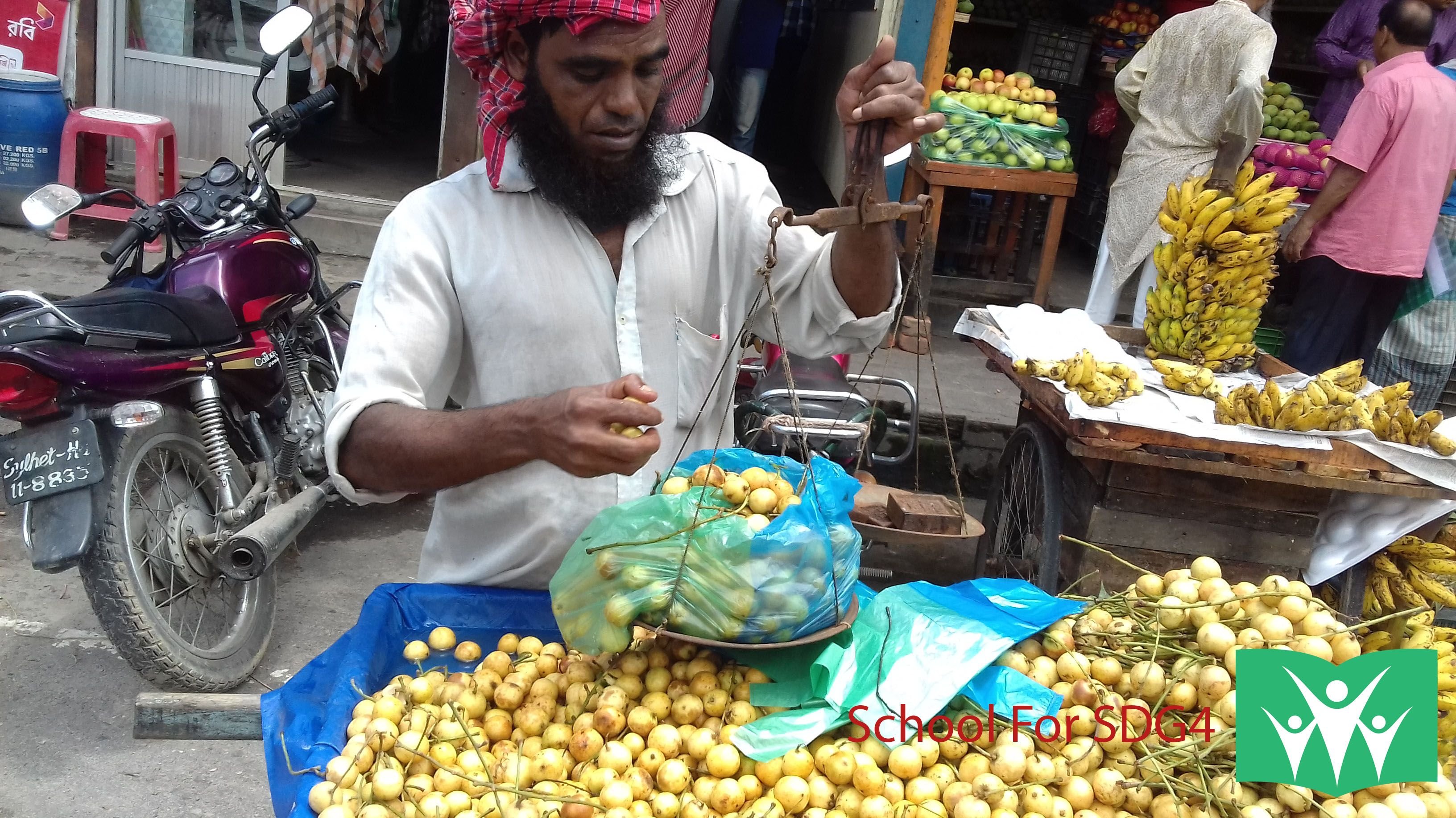 Baccaurea ramiflora (Burmese grape)