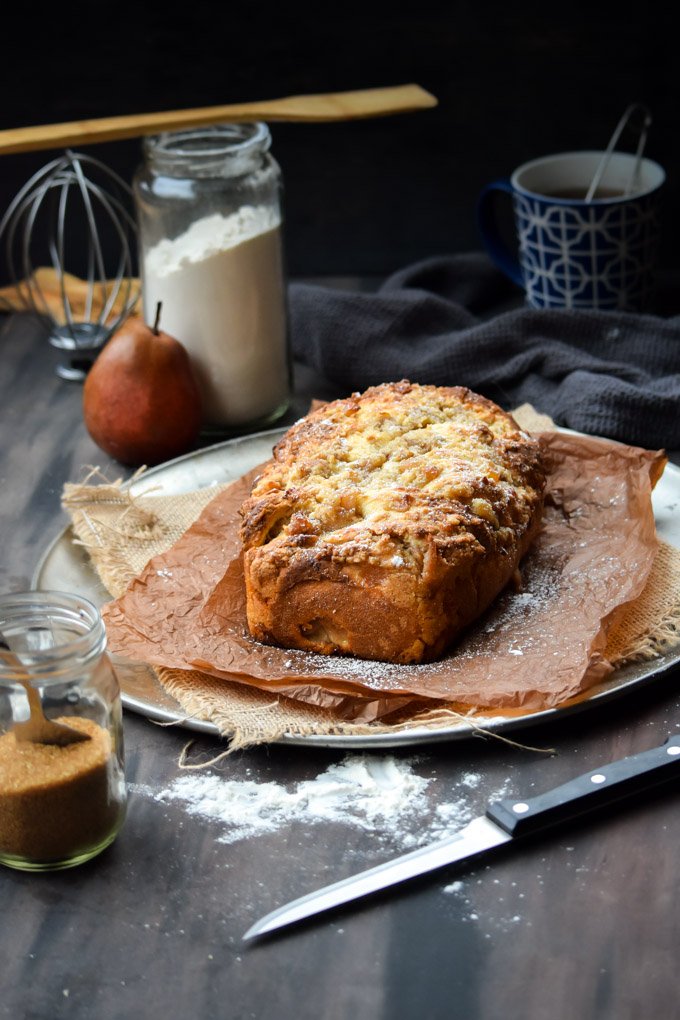 Caramel Pear Swirled Streusel Babka (5).jpg