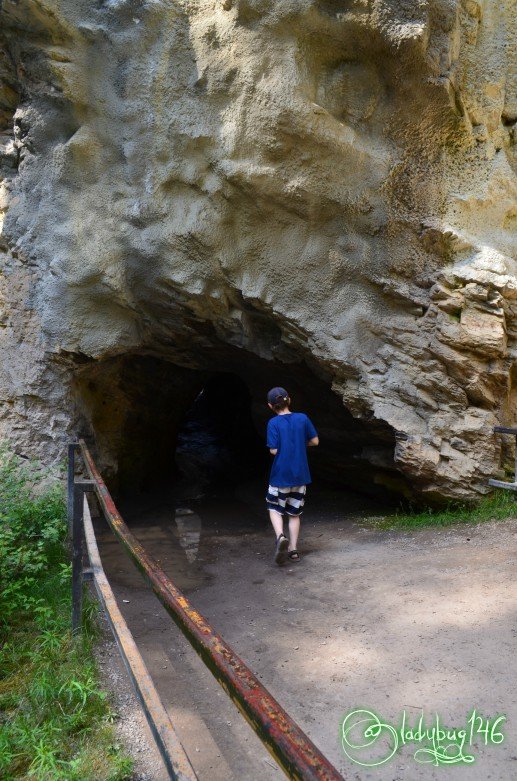 johnston_canyon4.jpg