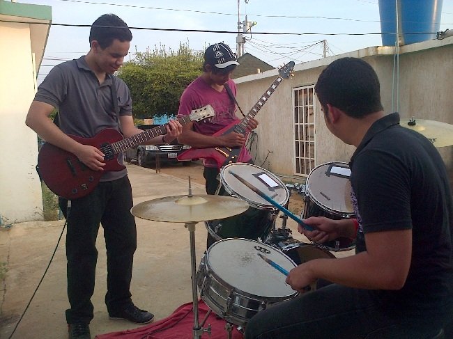 Isofonia banda ensayo.jpg