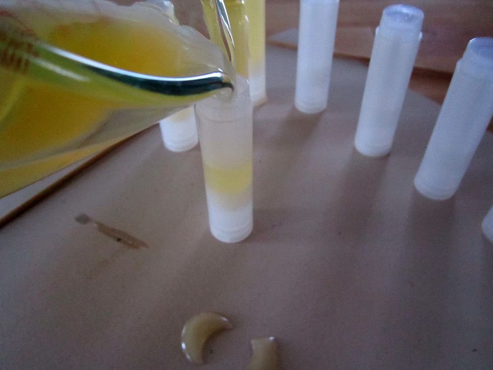 making lip balm 1l.jpg