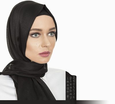 P4-womanHijab.jpg