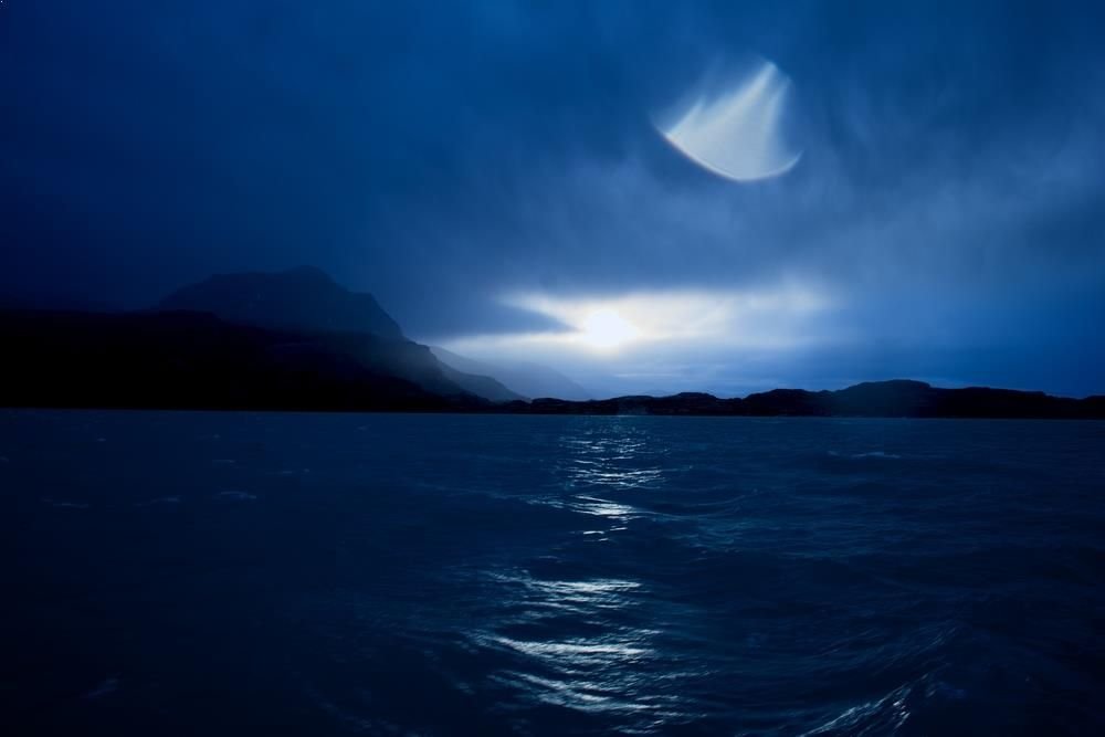 El Calafate Boat Blue Day Break.jpg