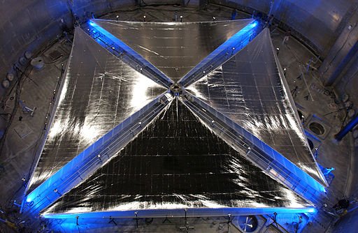 512px-Solar_sail_tests.jpg