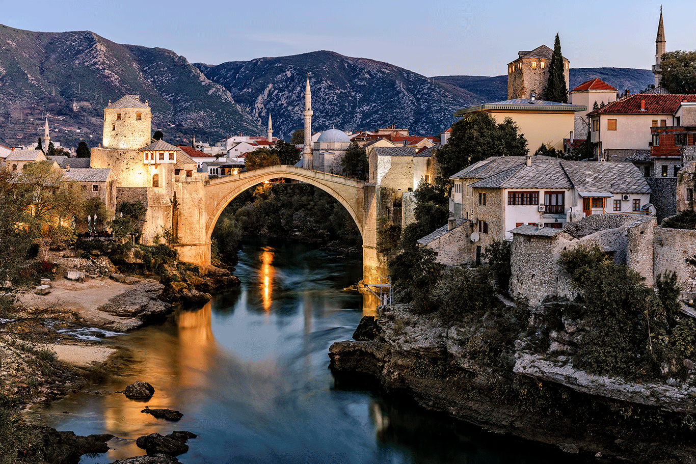 Bridge-in-Mostar-for-Sunrise-Bosnia.gif