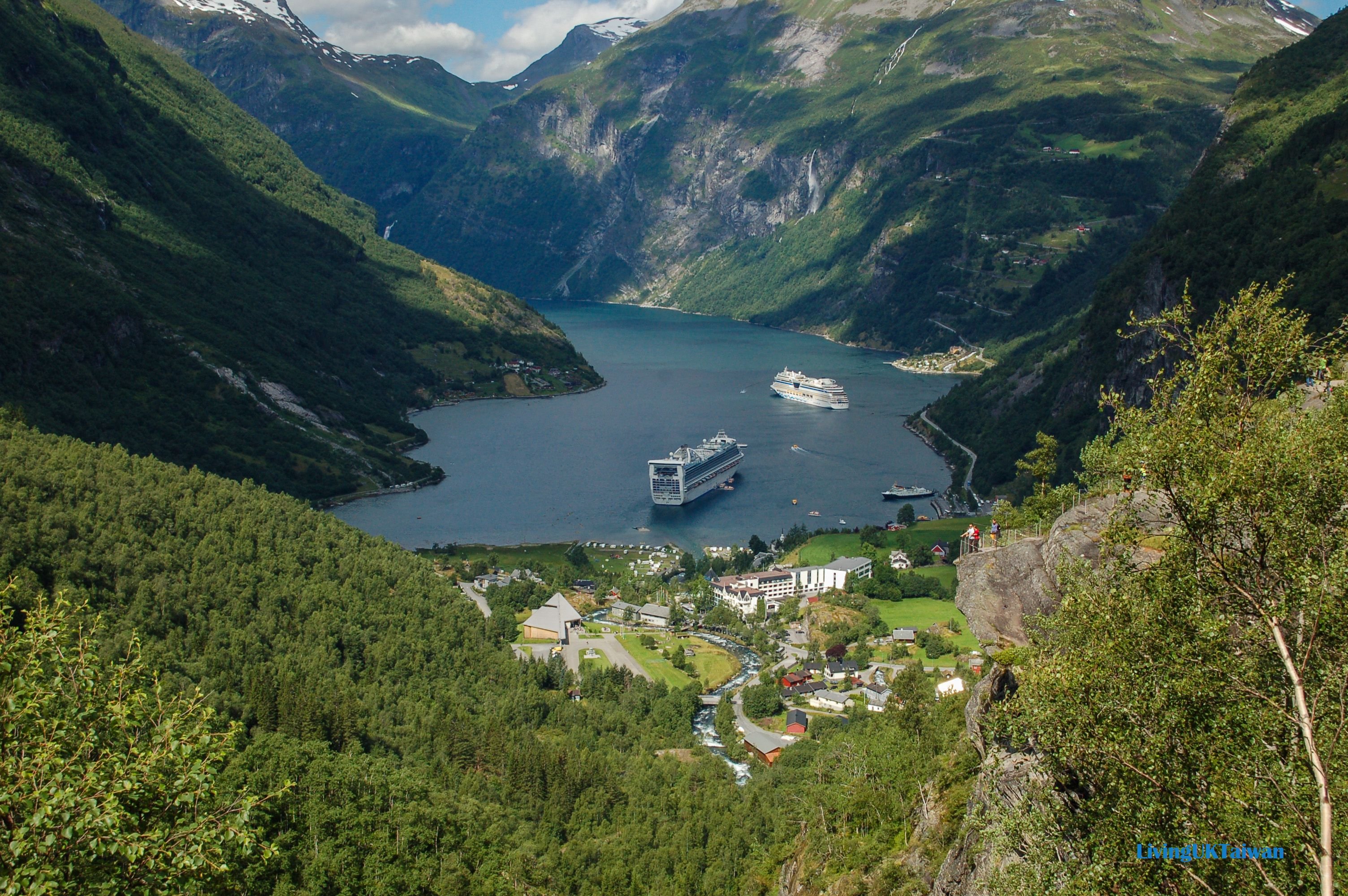 Cruise01Geiranger.jpg