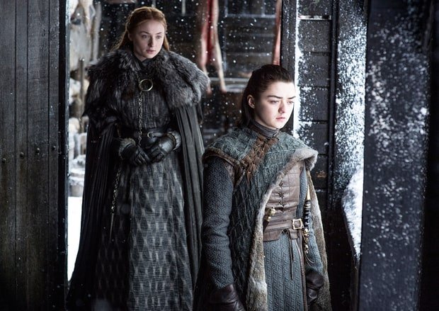 sophie-turner-maisie-williams-2f88d373-e8fb-4095-b103-40a3141199a5.jpg