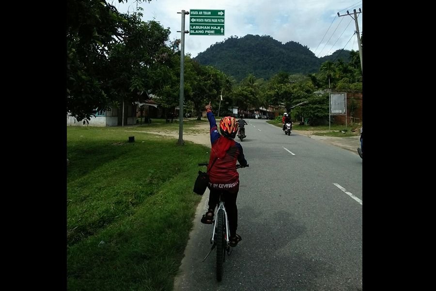 Uji Adrenalin Bersepeda Di Aceh Selatan Happy