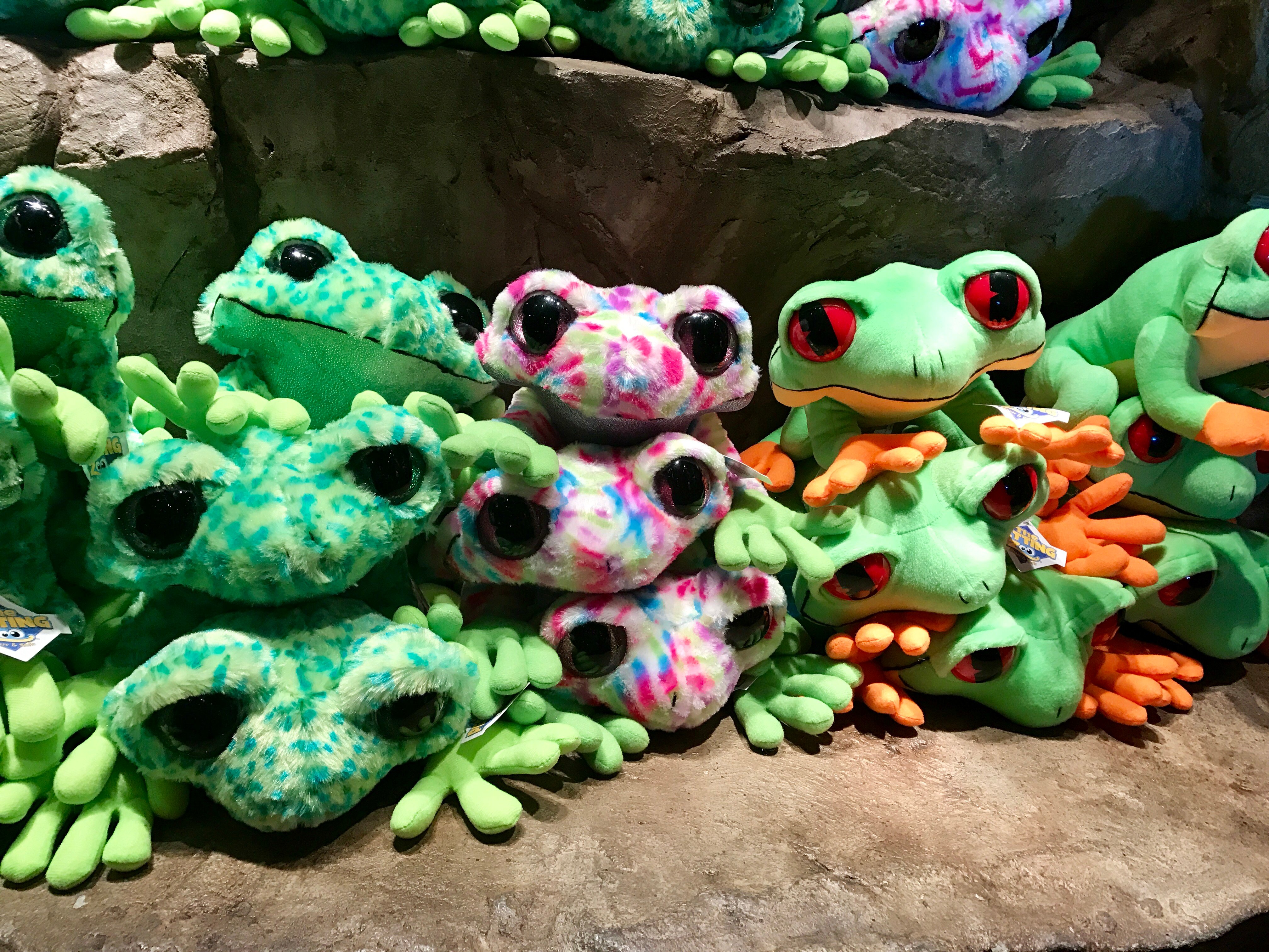 rainforest cafe stuffed animals