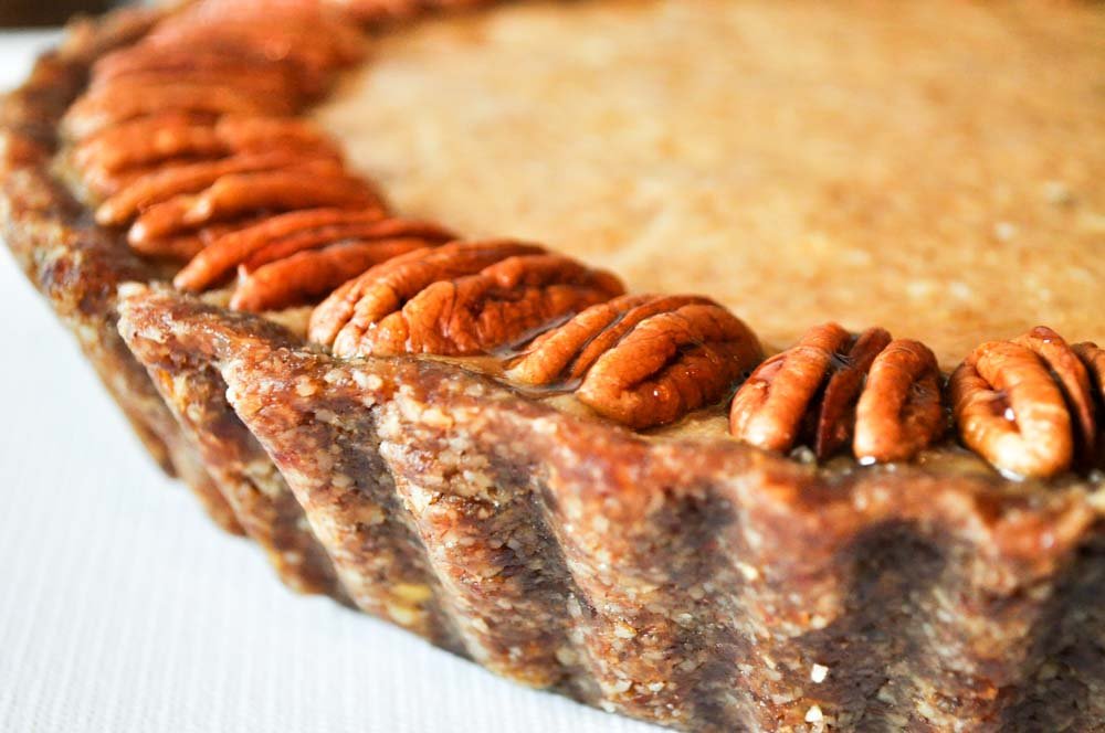 Healthy Raw Maple Pecan Pie